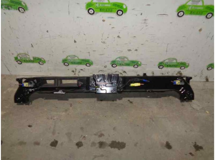 Recambio de panel frontal para land rover discovery 2.7 td v6 cat referencia OEM IAM DIN500020 DE CHAPA CON CERRADURA 