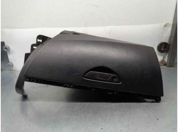 Recambio de guantera para lancia phedra (180) 2.2 jtd cat referencia OEM IAM 14927810YR 1484104077 