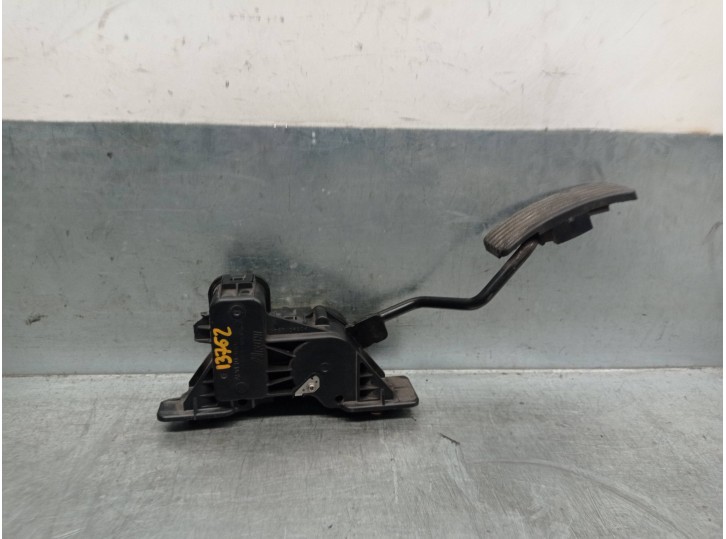 Recambio de potenciometro pedal para mitsubishi grandis (na0w) 2.0 di-d cat referencia OEM IAM APM3005  