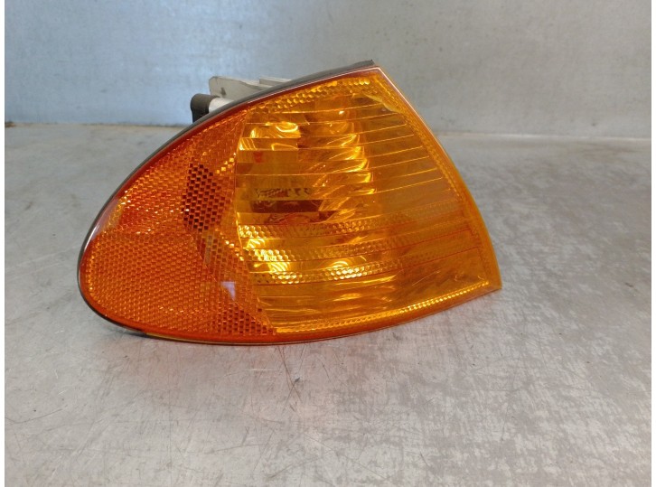 Recambio de piloto delantero derecho para bmw serie 3 berlina (e46) 2.2 24v cat referencia OEM IAM 6902766 0311328002 