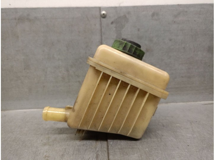 Recambio de deposito servo para porsche cayenne (92a) 3.0 diesel referencia OEM IAM 7L6422371E 