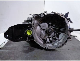 Recambio de caja cambios para volvo v40 familiar diesel cat referencia OEM IAM P30616141 36050412 3.77