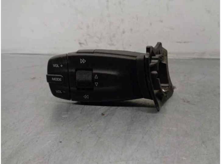 Recambio de mando multifuncion para seat ibiza (6j5) 1.2 tdi referencia OEM IAM 5J0959849 