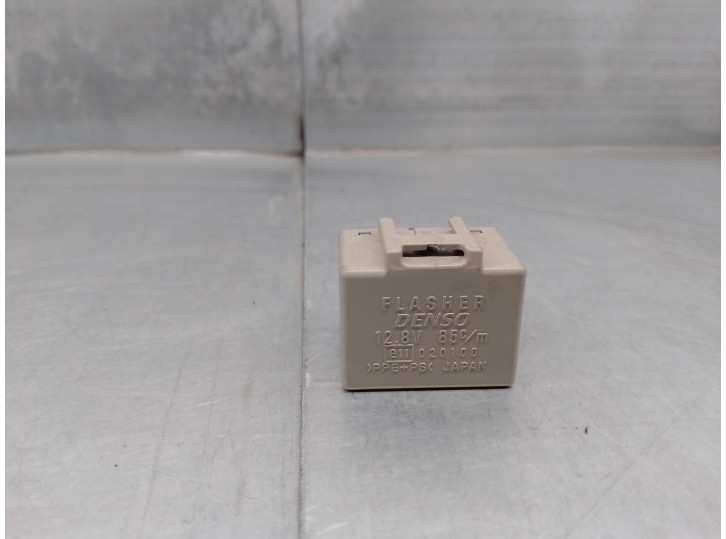 Recambio de rele para subaru legacy kombi/outback b14 2.0 cat referencia OEM IAM 86111AJ001  