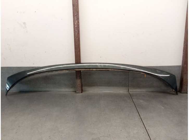 Recambio de molduras traseras para hyundai tucson hybrid referencia OEM IAM 87311N7000 87311N7000 