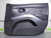 Replacement front right door trim panel for Citroën C-Crosser 2.2 HDi FAP CAT OEM IAM reference 7221A776XA 5D