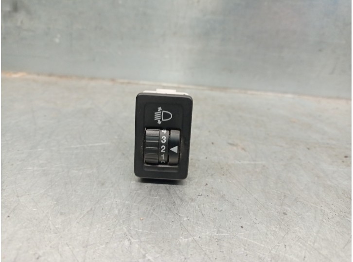 Recambio de mando luces salpicadero para suzuki swift berlina (mz) glx (5-ptas.) referencia OEM IAM   