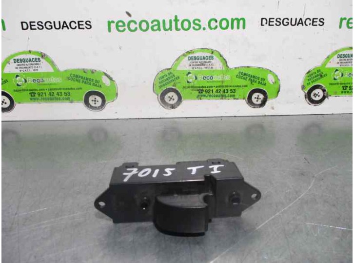 Recambio de mando elevalunas trasero izquierdo para citroën c-crosser 2.2 hdi fap cat referencia OEM IAM 8608A063 