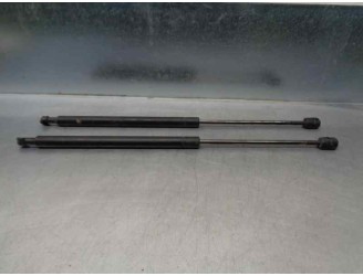 Recambio de amortiguadores maletero / porton para hyundai getz (tb) 1.6 16v cat referencia OEM IAM 