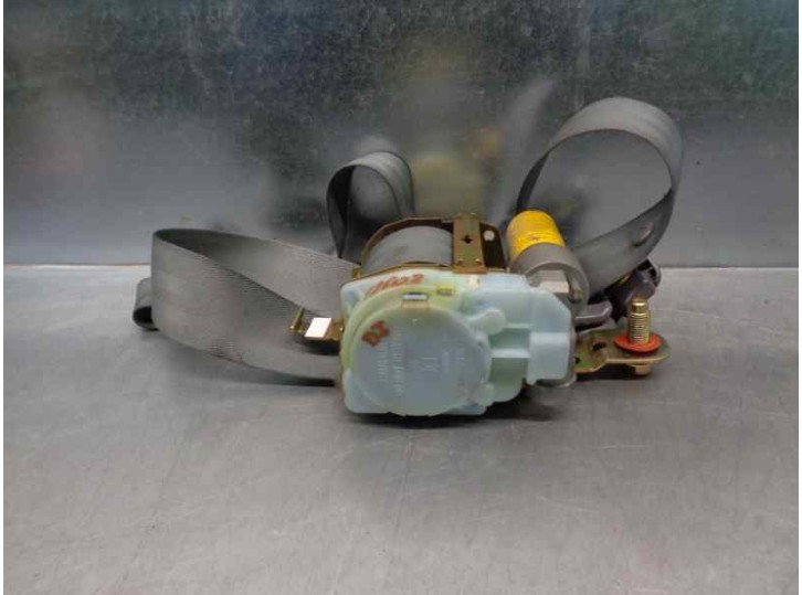 Recambio de cinturon seguridad delantero izquierdo para hyundai getz (tb) 1.6 16v cat referencia OEM IAM 888701C780 3 PUERTAS