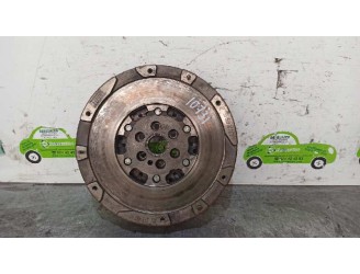Recambio de volante motor para opel corsa e 1.4 16v turbo referencia OEM IAM 55599020  