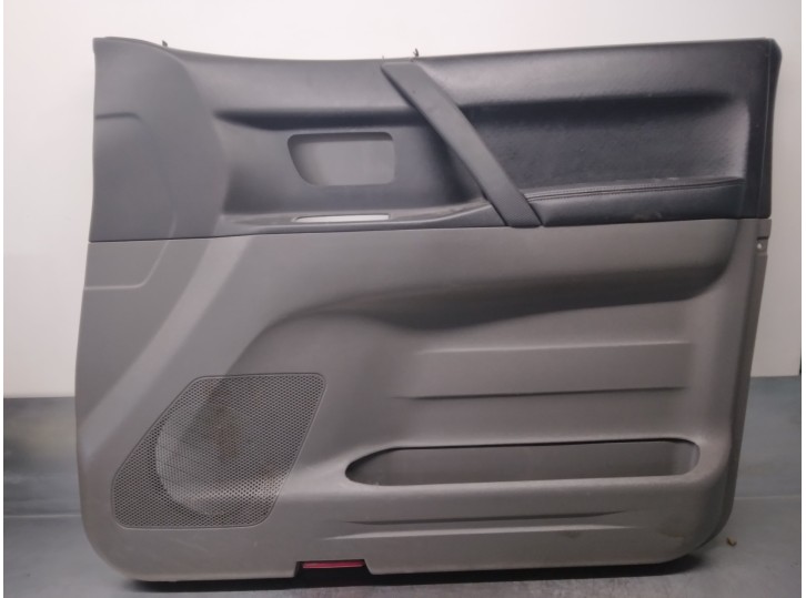 Recambio de guarnecido puerta delantera derecha para mitsubishi montero (v60/v70) 3.2 di-d cat referencia OEM IAM MR621822 5 PU