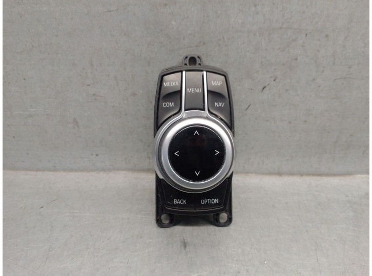Replacement multifunction switch for BMW X1 (F48) sDrive 16 D OEM IAM reference 65826992827 65825A14E67 