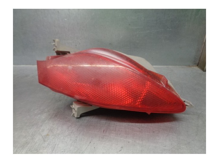 Recambio de faro antiniebla trasero izquierdo para mazda cx-7 (er) 2.2 turbodiesel cat referencia OEM IAM EH6651650 5 PUERTAS