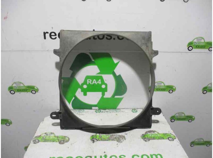 Recambio de calandra delantera de radiador para ford explorer 4.0 v6 cat referencia OEM IAM 3720986 DE FIBRA 