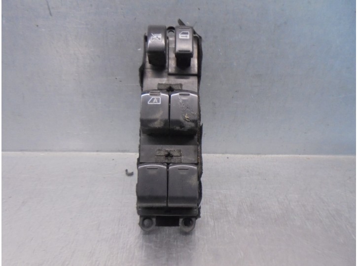 Recambio de mando elevalunas delantero izquierdo para subaru legacy kombi/outback b14 2.0 cat referencia OEM IAM 83071AJ030 