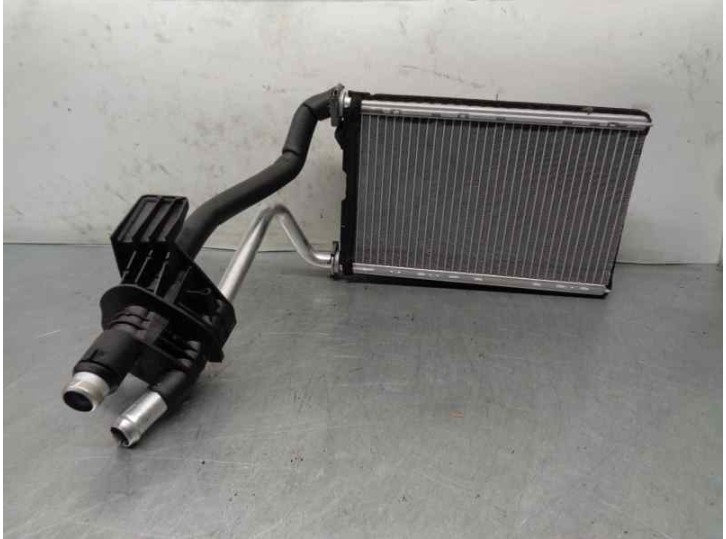 Replacement heating / air conditioning radiator for BMW 1 Series saloon (E81/E87) 2.0 16V diesel cat OEM IAM reference 