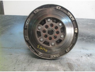 Recambio de volante motor para renault laguna ii (bg0) 1.9 dci diesel referencia OEM IAM 7701474136  