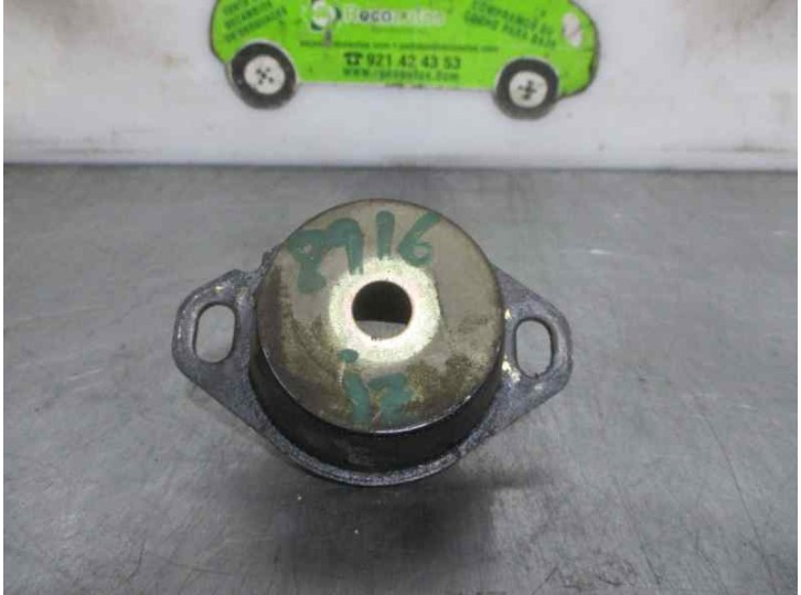 Recambio de soporte motor izquierdo para citroën saxo 1.1 referencia OEM IAM 