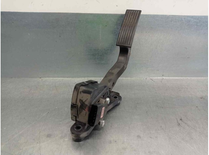 Recambio de potenciometro pedal para hyundai ix20 gl classic referencia OEM IAM 327261P200  