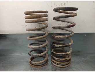 Recambio de muelle amortiguacion para land rover defender (ld) 2.5 tdi referencia OEM IAM NRC8044  