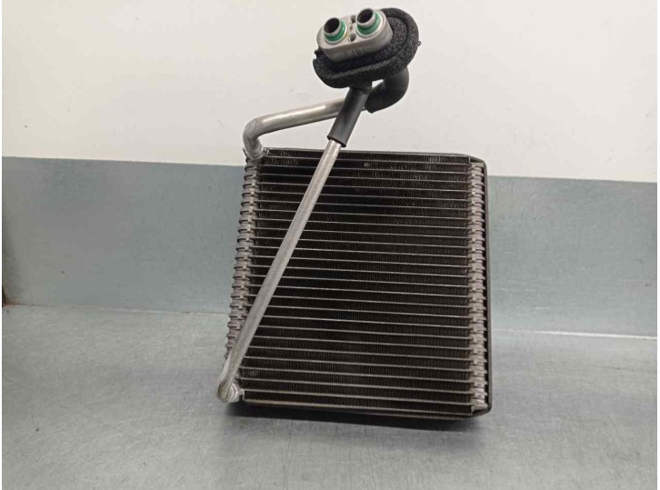 Recambio de evaporador aire acondicionado para hyundai ix20 gl classic referencia OEM IAM 971391P000  