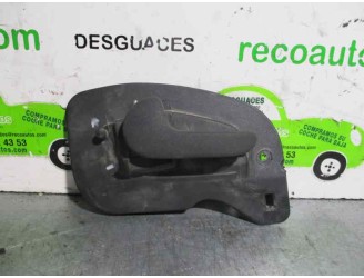 Recambio de maneta interior delantera izquierda para opel combo (corsa c) 1.7 16v cdti referencia OEM IAM 13104263G 8061165 