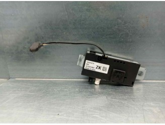 Replacement antenna for Opel Insignia sedan 2.0 CDTi CAT OEM IAM reference 13241374 421251063 