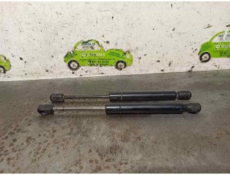 Replacement boot / tailgate struts for Volkswagen Bora Saloon (1J2) 1.6 OEM IAM reference 3B5827550A 