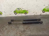 Replacement boot / tailgate struts for Volkswagen Bora Saloon (1J2) 1.6 OEM IAM reference 3B5827550A 