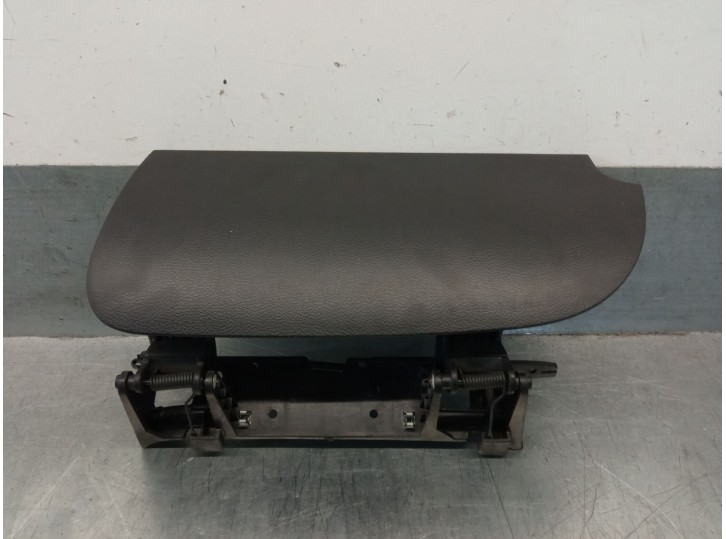 Recambio de guantera para lancia voyager monospace (404_) 2.8 crd (rt, 53) referencia OEM IAM P1SV44DX9AG 1SV44DX9AG 