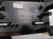 Recambio de consola para volkswagen touareg (7la) 5.0 v10 tdi cat (ayh) referencia OEM IAM 7L6857240 