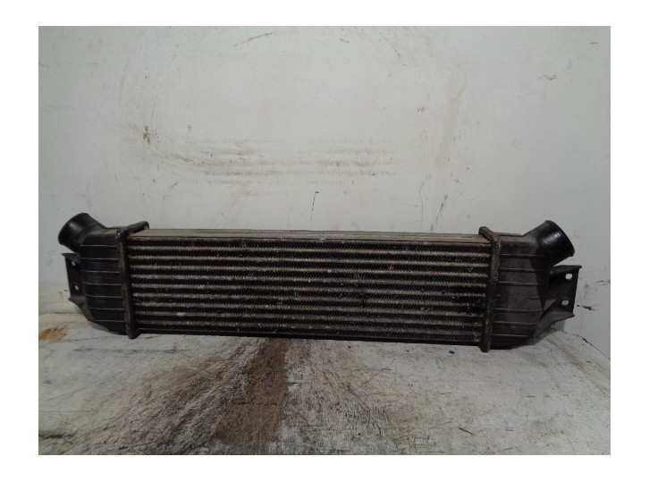 Recambio de intercooler para ssangyong rodius xdi referencia OEM IAM 2371121051 07D0412A100 MODINE