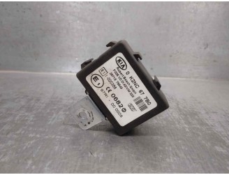 Recambio de centralita inmovilizador para kia sorento 2.5 crdi cat referencia OEM IAM 0K2NC677B0 F005V00143 BOSCH