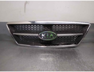 Recambio de rejilla delantera para kia sorento 2.5 crdi cat referencia OEM IAM 863503E010 