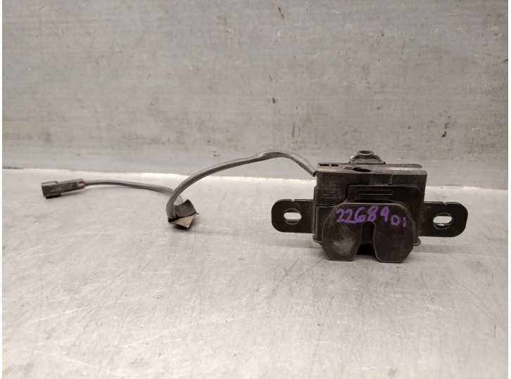 Replacement hood latch for Volvo V40 Hatchback (525) D2 OEM IAM reference 31371016 31371016 
