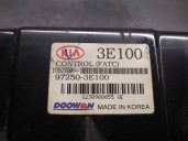 Replacement heating / air conditioning control unit for Kia Sorento 2.5 CRDi CAT OEM IAM reference 972503E100 