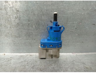 Recambio de interruptor para volvo v40 hatchback (525) d2 referencia OEM IAM 8T4T9G854AA 