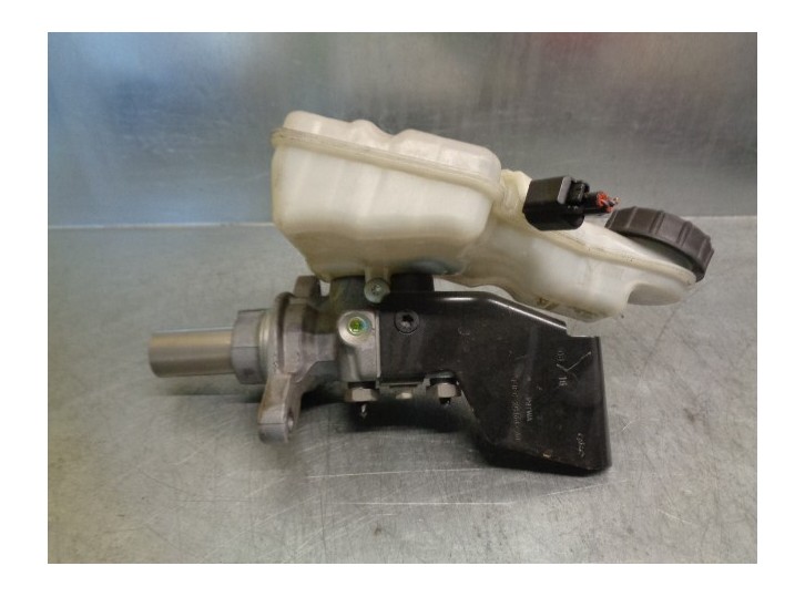 Recambio de bomba freno para ford focus iii turnier 1.5 tdci referencia OEM IAM DV612140R G1FV2C246AA 