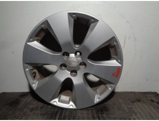 Recambio de llanta para subaru legacy kombi/outback b14 2.0 cat referencia OEM IAM 28111AJ020 R17X7JOFFSET48 ALUMINIO 6P