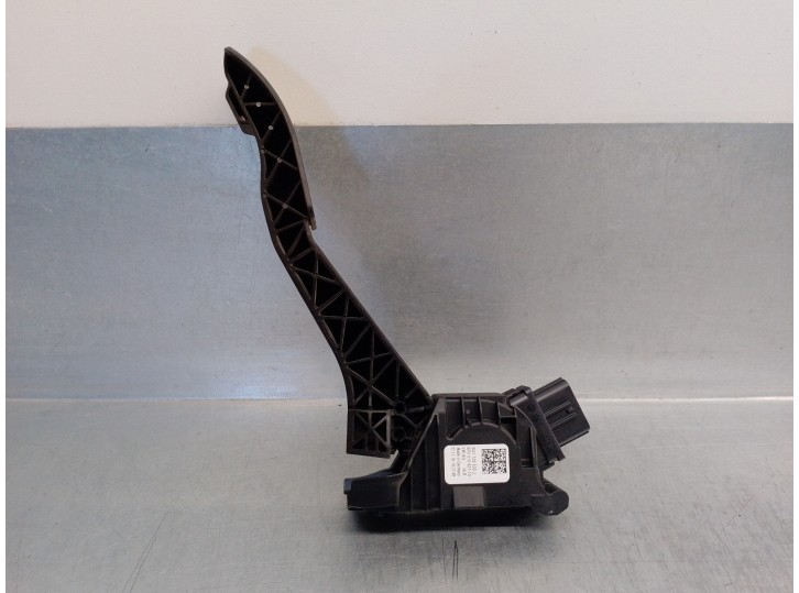 Recambio de potenciometro pedal para seat tarraco (kn2) 1.5 16v tsi act referencia OEM IAM 5Q1723503J 6PV01062113 