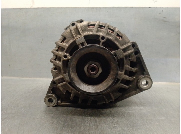 Recambio de alternador para audi a6 berlina (4b2) 2.4 v6 30v referencia OEM IAM 078903016H 2542233A VALEO