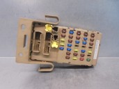 Recambio de caja reles / fusibles para subaru legacy kombi/outback b14 2.0 cat referencia OEM IAM 82201AJ000 