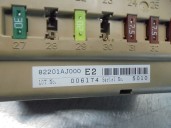 Recambio de caja reles / fusibles para subaru legacy kombi/outback b14 2.0 cat referencia OEM IAM 82201AJ000 