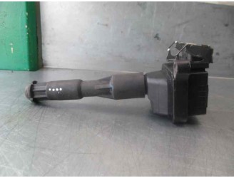 Replacement ignition coil for BMW 5 Series Saloon (E39) 523i OEM IAM reference 1703227 0221504004 BOSCH