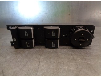 Recambio de mando elevalunas delantero izquierdo para ford focus iii turnier 1.5 tdci referencia OEM IAM F1ET14A132CC 