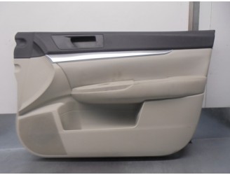 Recambio de guarnecido puerta delantera derecha para subaru legacy kombi/outback b14 2.0 cat referencia OEM IAM S73508380 94212A
