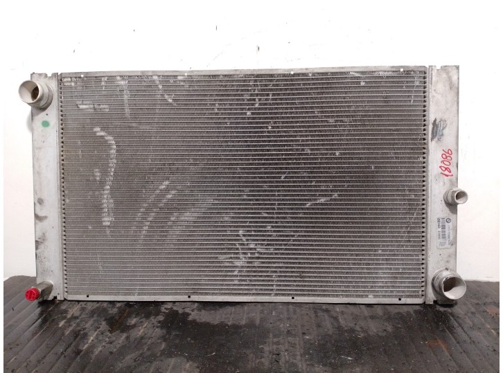 Recambio de radiador agua para bmw serie 5 berlina (e60) 3.0 turbodiesel cat referencia OEM IAM 17117795878 E9990 BEHR