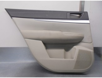 Recambio de guarnecido puerta trasera izquierda para subaru legacy kombi/outback b14 2.0 cat referencia OEM IAM S73508410 94222A