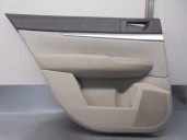Recambio de guarnecido puerta trasera izquierda para subaru legacy kombi/outback b14 2.0 cat referencia OEM IAM S73508410 94222A